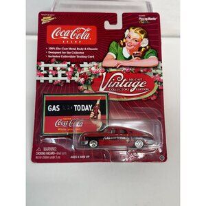 1948 Tucker Torpedo Johnny Lightning - Coca Cola Cast-Blister packed